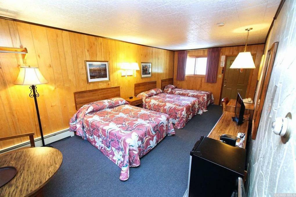 كاتسكيل Red Ranch Inn المظهر الخارجي الصورة